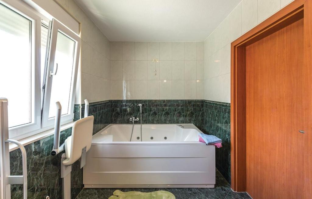 Apartment Begic Makarska Extérieur photo